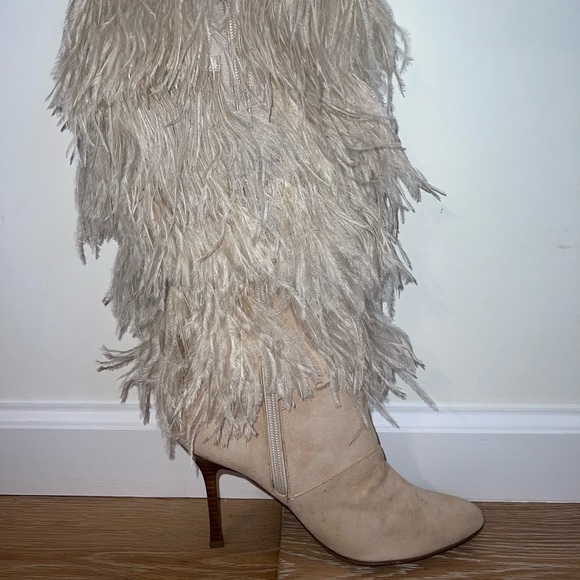 Colin Stuart Cream Feather Boots Size 8 - Picture 3 of 9
